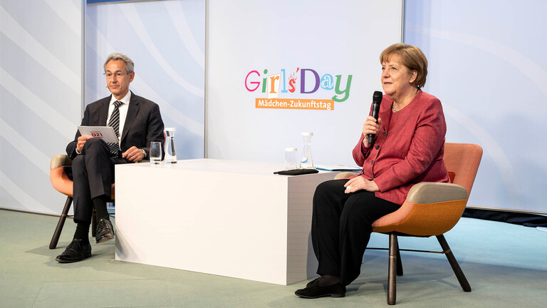 Angela Merkel beim GirlsDay